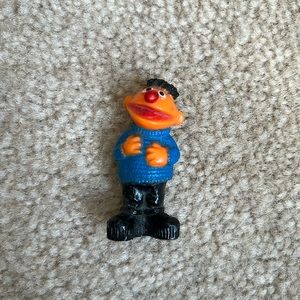 Vintage Sesame Street Ernie Action Figure